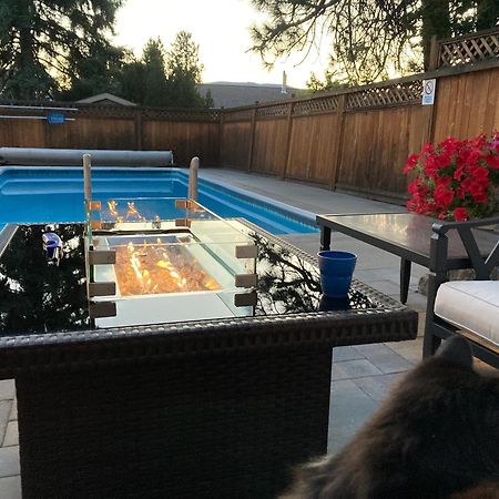 Bright Poolside Walkout Two Bedroom Basement Suite In The Okanagan Penticton Exterior foto