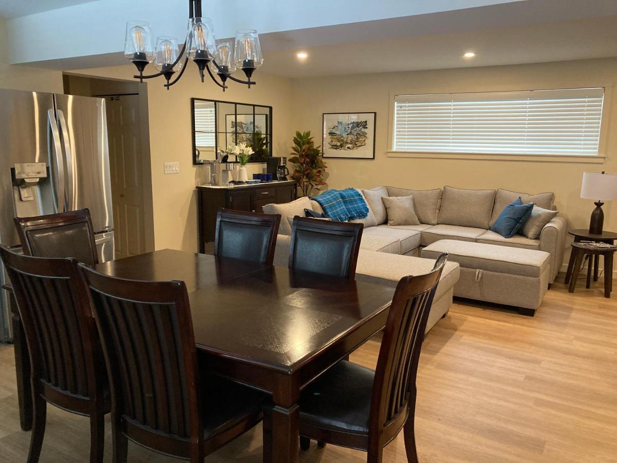 Bright Poolside Walkout Two Bedroom Basement Suite In The Okanagan Penticton Exterior foto